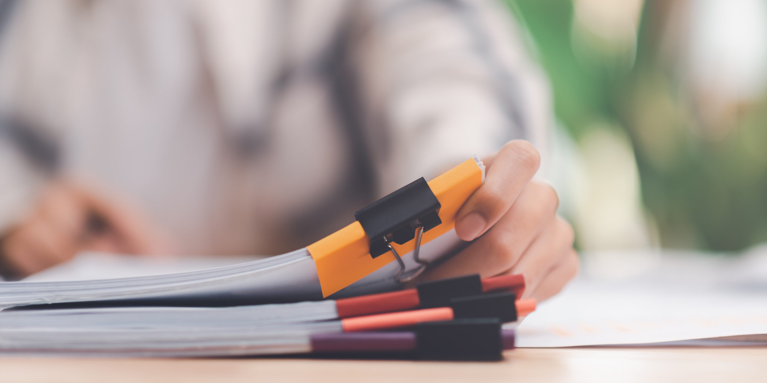 What documents do I need to work as a nanny in Germany?
